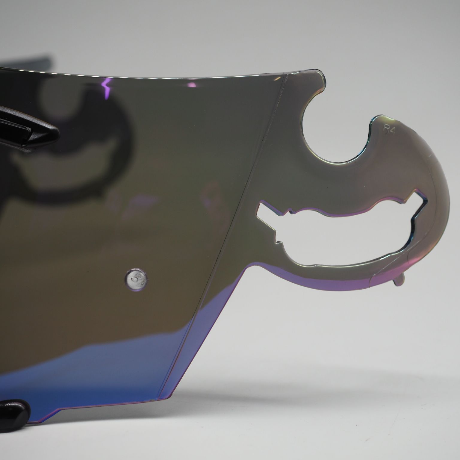 Helmet Visor for AR and AI RR4 - Face Mask Storage Box 리뷰 및 가격